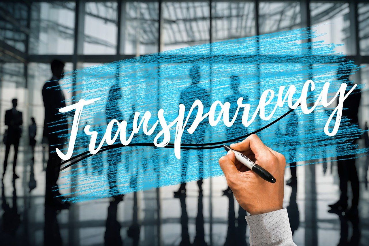découvrez l'importance de la transparence dans la communication et la prise de décision. apprenez comment elle favorise la confiance, l'intégrité et l'engagement au sein des organisations et des relations personnelles.