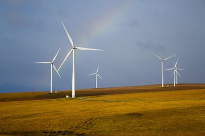 Défi d’accès à l’énergie et l’impact des combustibles fossiles sur la satisfaction de la demande électrique : Favoriser les énergies renouvelables pour un développement durable