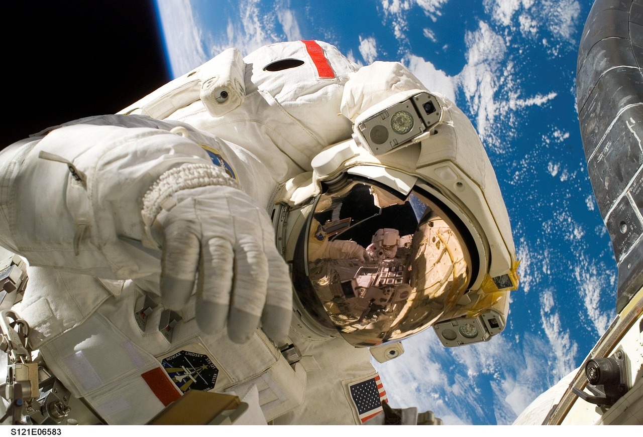 L’impact écologique des voyages spatiaux : quelle est leur empreinte carbone ?