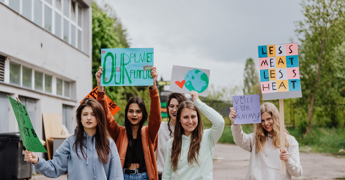 découvrez le concept de solidarité écologique qui prône l'union des individus et des communautés pour protéger notre planète. apprenez comment agir ensemble pour un avenir durable et respectueux de l'environnement.